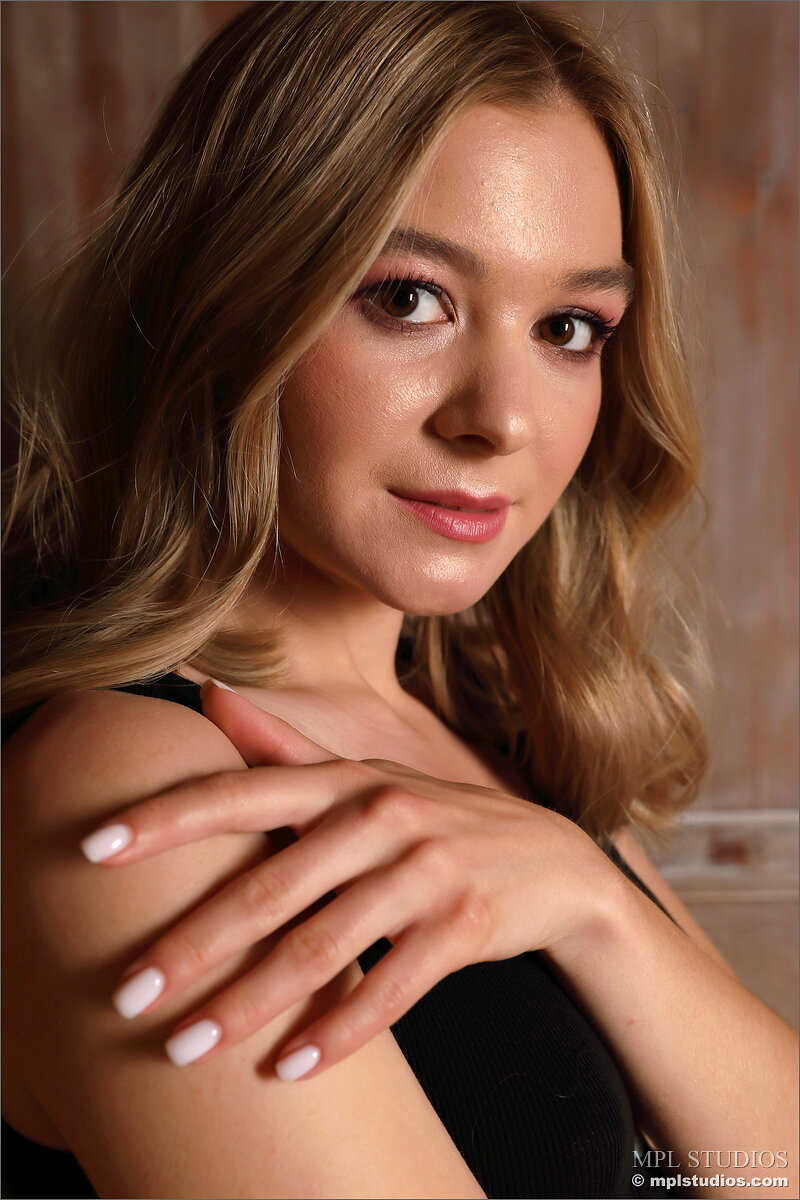 Алена, 22